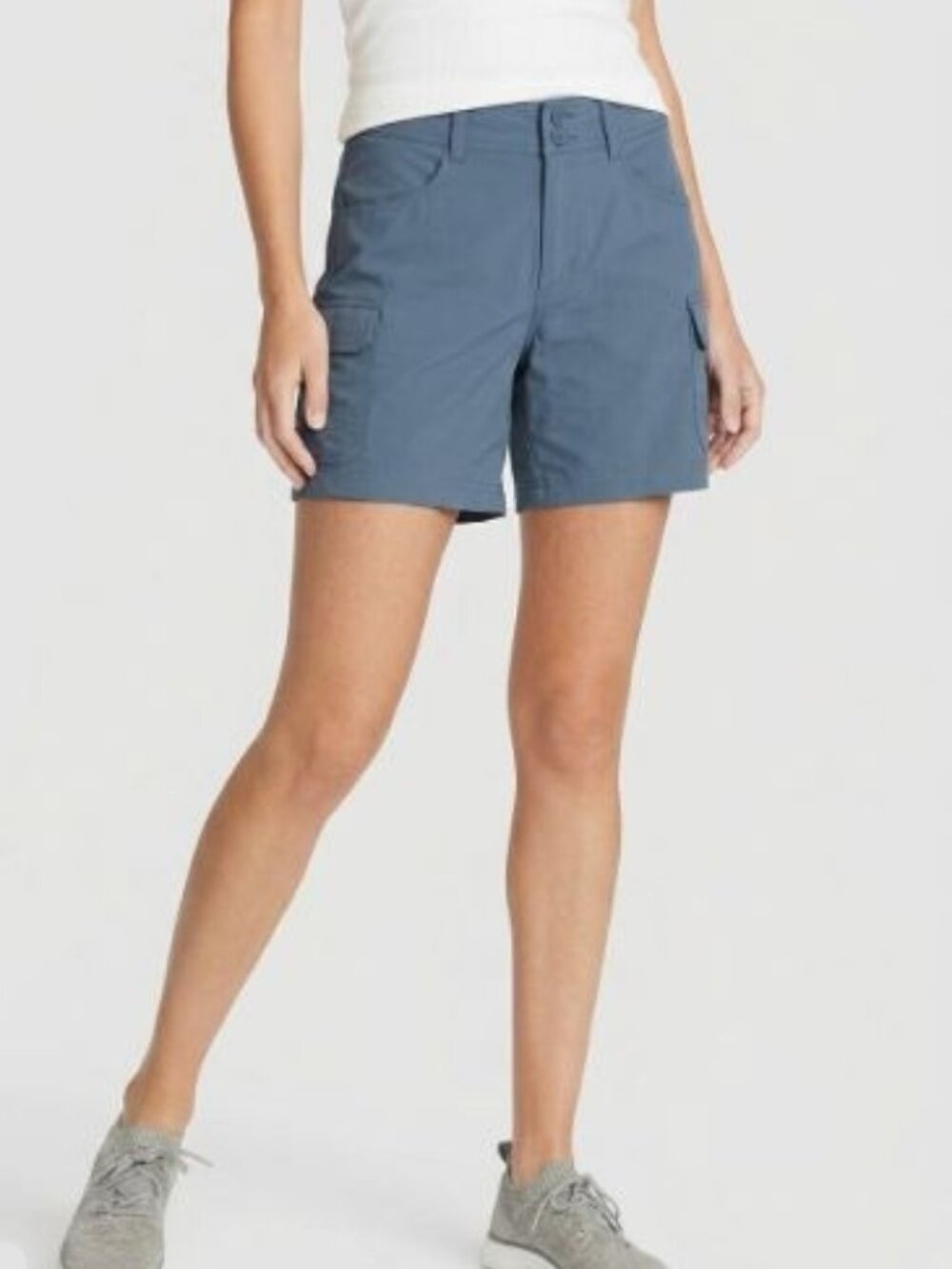 Eddie Bauer Women's Lightweight Grey Cargo Pockets Hiking Trail Shorts - 6